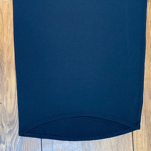 Black tee style dress - Picture 5 of 5